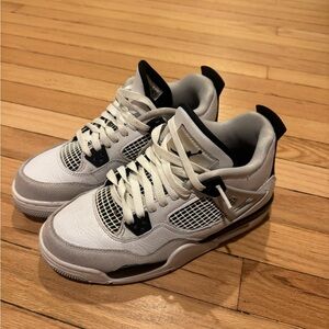 Jordan Women's Sneakers in White and Black